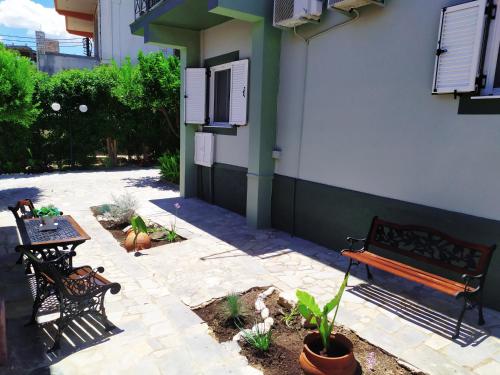 Gallery image of Nymphes Apartments in Selianitika