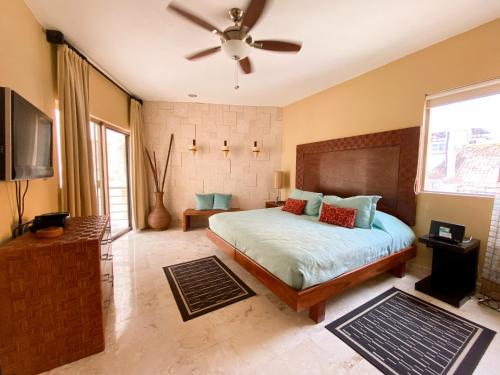 Postel nebo postele na pokoji v ubytování 101 Corto Maltes ,3 bedroom condo ocean view