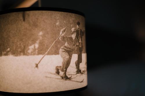 a photo of a man on skis in the snow at Gästehaus Richter in Grainau
