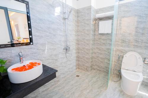 Phòng tắm tại Aba Travel Villa