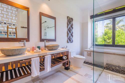 Bagno di Tra Que Mansion