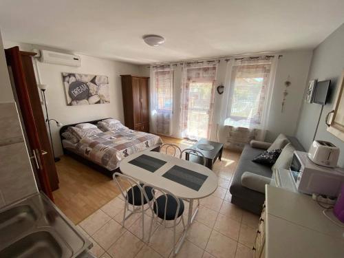 พื้นที่นั่งเล่นของ Hellasz Apartman
