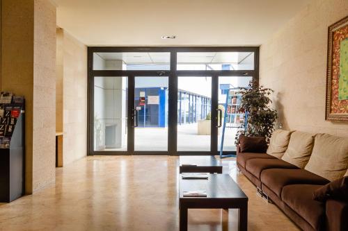 Gallery image of Aparthotel Wellness in Paterna