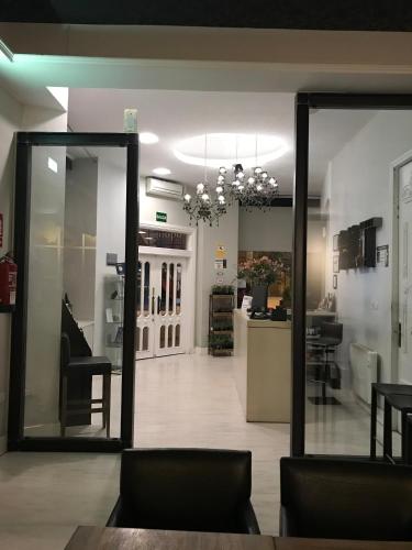 Dapur atau dapur kecil di Hotel Pilar Plaza
