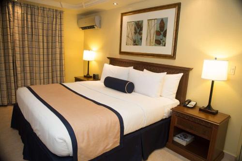 Un ou plusieurs lits dans un hébergement de l'établissement Best Western El Dorado Panama Hotel