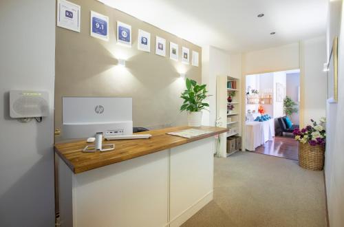 Köök või kööginurk majutusasutuses Momo Central Rome 3