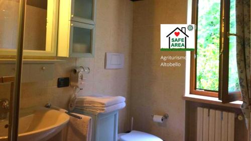 Kúpeľňa v ubytovaní Agriturismo Altobello