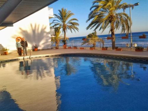 The swimming pool at or close to Calafell Torre Sol 4