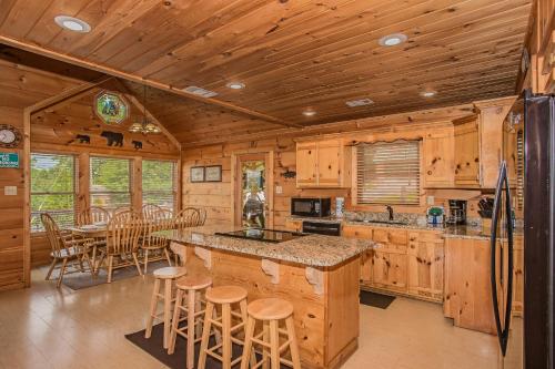 Kori's Mountain View – Photos 2