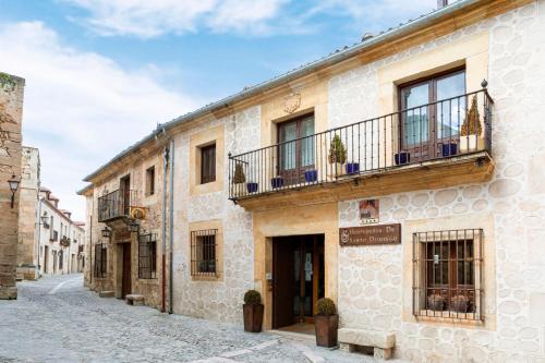 Hospederia de Santo Domingo — Facade/entrance