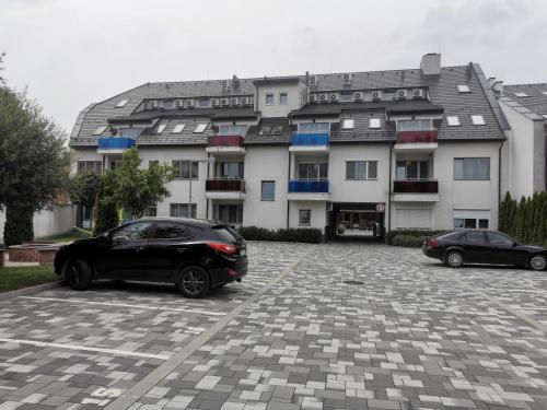 Szabó Lux Apartman 9600 Sárvár, 37 Rákóczi Ferenc utca 24. ajtó kép - 3