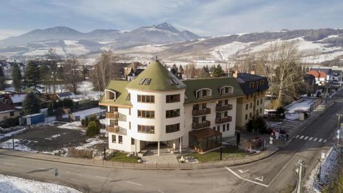 Výhľad na hory alebo výhľad na hory priamo z apartmánu