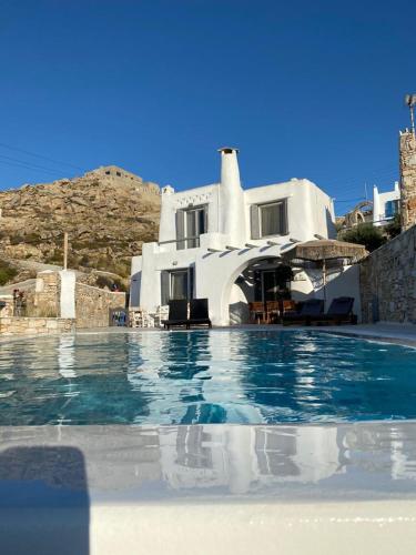 C.L.S Cavo Delos,Private Pool
