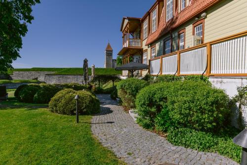 Jardin de l'établissement Ekesparre Boutique Hotel