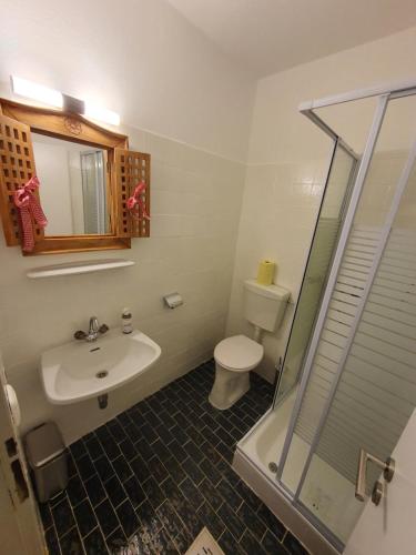 Koupelna v ubytování Ferienhaus Brenner