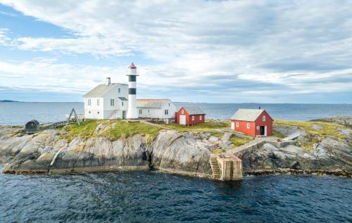 Imagen de la galería de Flatflesa Fyr - by Classic Norway Hotels, en Rindarøy