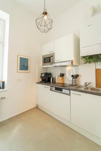 josef's home I Urban Classic Apartment I 03