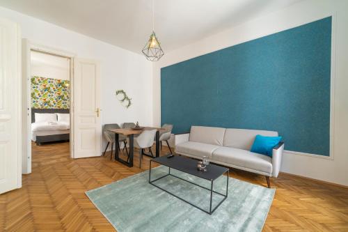 josef's home I Urban Classic Apartment I 03