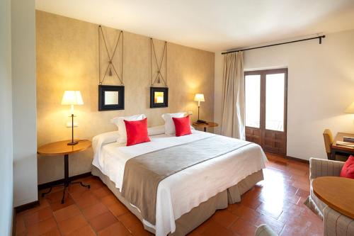 Hospederia de Santo Domingo — Photo of the whole room
