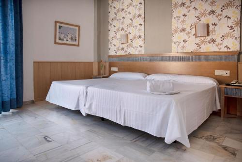 Ele Andarax, Aguadulce – Updated 2022 Prices