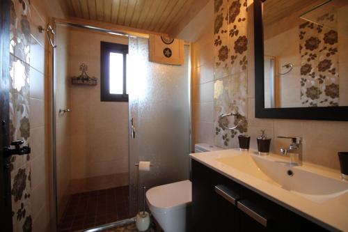 Koupelna v ubytování Villa Cortijillo SpainSunRentals 1102