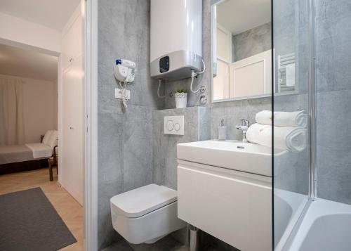 Kúpeľňa v ubytovaní Pine Beach Villa