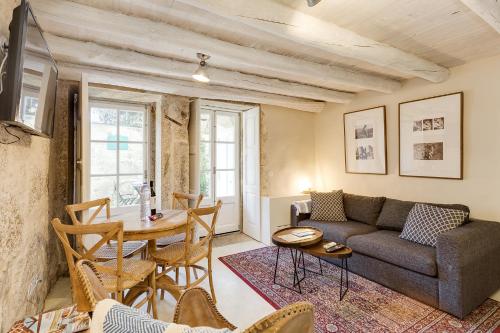 Jardins da Muralha Apartments & Suites by DA'HOME