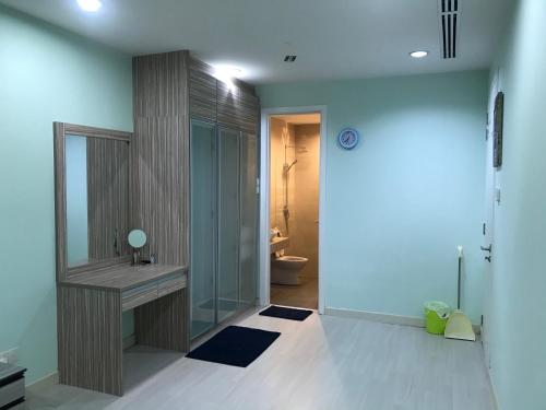Ванна кімната в KLCC Apartment