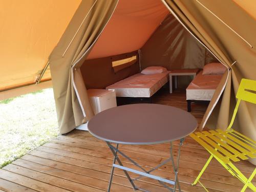 Gallery image of Camping de la minière in Forges-les-Eaux