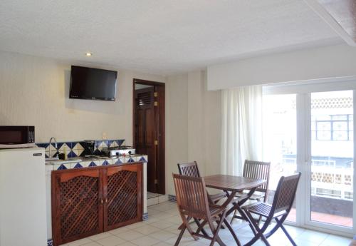 Hotel Rio Malecon, Puerto Vallarta – Updated 2023 Prices