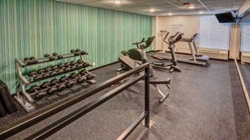 Holiday Inn Express Memphis Medical Center - Midtown, an IHG Hotel Image