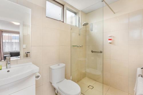 Bilik mandi di Bendigo McIvor Motor Inn