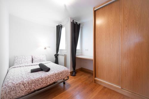 Postel nebo postele na pokoji v ubytování Modern Apartment with Spacious Terrace