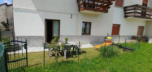 Zahrada ubytování Casa Boller di TSS' - Ideale per Famiglie, Supermercato a 20m & Car Parking