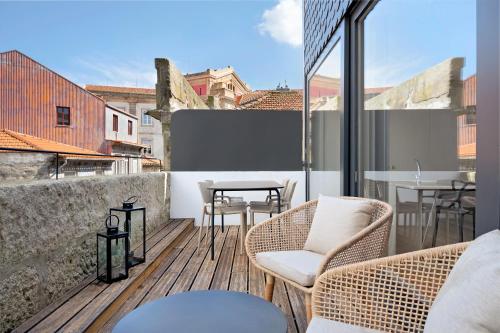 Cativo Top-Floor 2BR Duplex Private Terrace