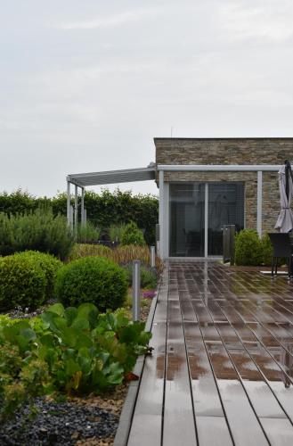 Сад в Hotel Harmony Medical & Wellness-Free Parking, 1,8km from the center