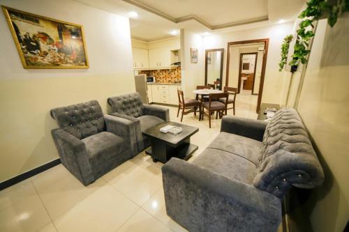 Gallery image of Esquire Hotels & Apartments in Rawalpindi