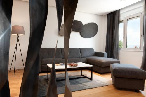 Imagen de la galería de Beachfront Apartment Rosa del Mar Jardin, en Mošćenička Draga