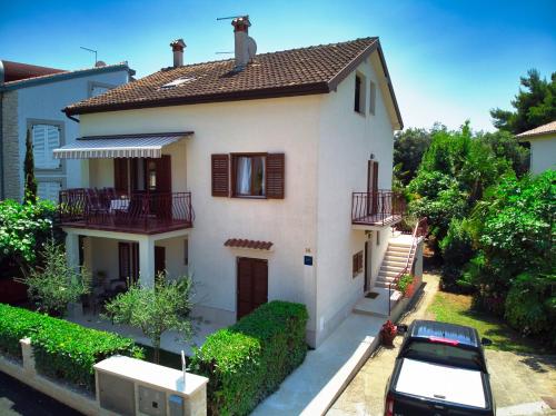 Budova, kde se apartmán nachází