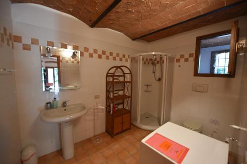 A bathroom at CASE&COLLINE La Prospettiva