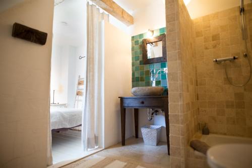 Kylpyhuone majoituspaikassa Schuhmacherei Guesthouse