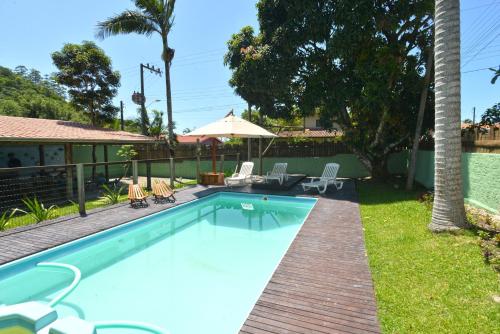 A piscina localizada em Pousada Sítio Olho D'Água ou nos arredores