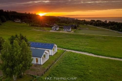 Gallery image of Pike Fishing Camp in Nadole