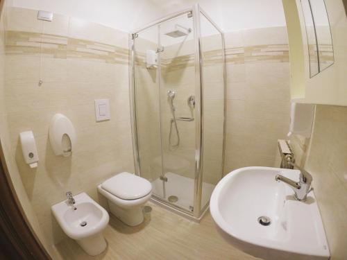 Ванная комната в Hotel Ristorante La Ripa