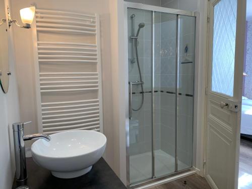 Ένα μπάνιο στο Villa St. Hubert