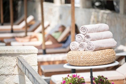 Fotografie z fotogalerie ubytování Hotel Cokkinis v destinaci Megara