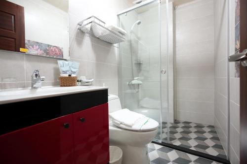 Ένα μπάνιο στο Min Le Yuan B&B-include long stay