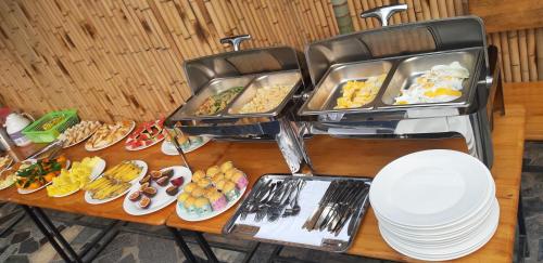 Jídlo v hotelu nebo okolí