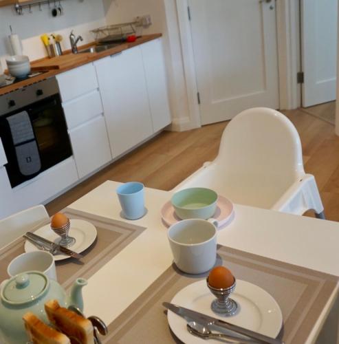 Una cocina o cocineta en Whitelough Rest