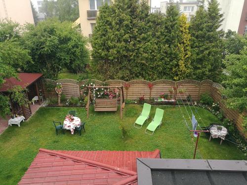 Taman di luar POKOJE GOŚCINNE BRYZA